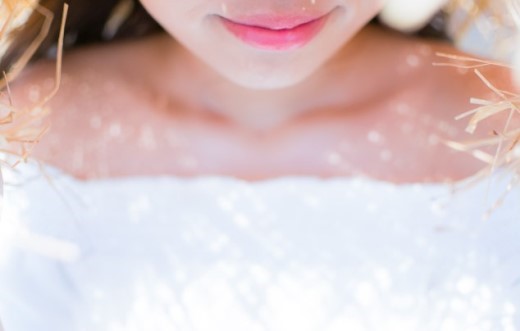 女性の口元 女性の口元